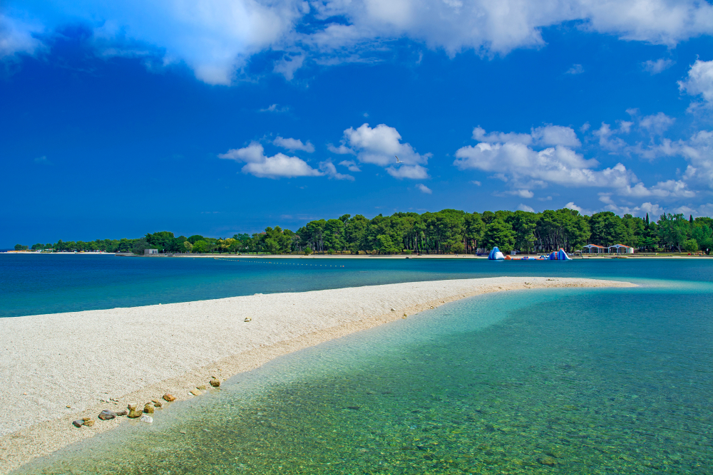 mer, plage à Fazana, istrie