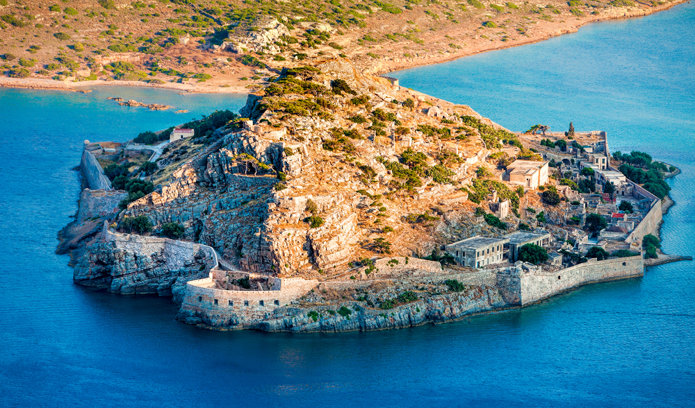 Het historierijke eiland Spinalonga naast Kreta